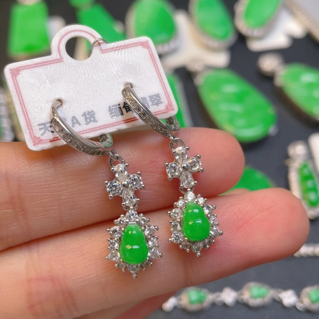 颈饰银S925镶嵌翡翠