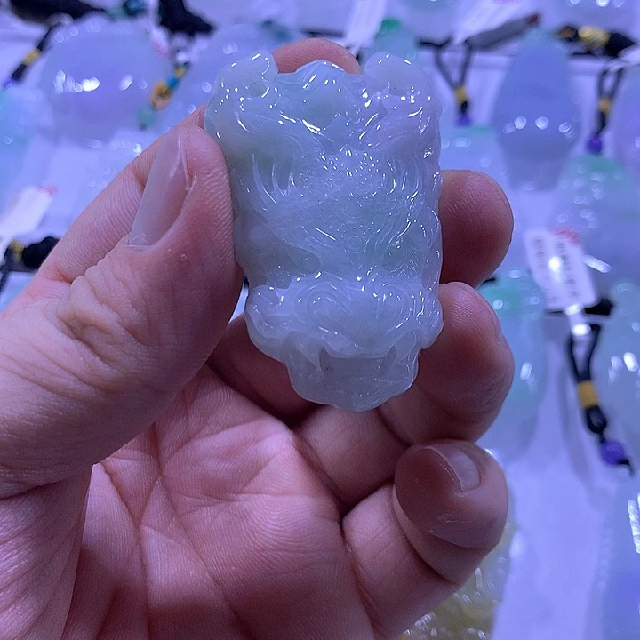 翡翠未镶嵌颈饰天然翡翠A货吊坠