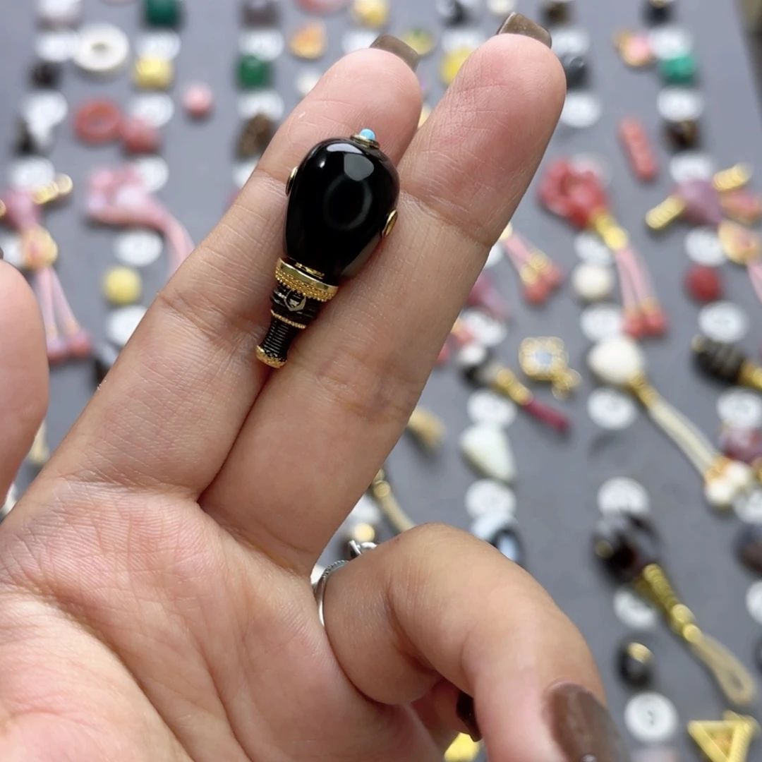 玛瑙/玉髓未镶嵌文玩配饰12mm“宁哥”同款