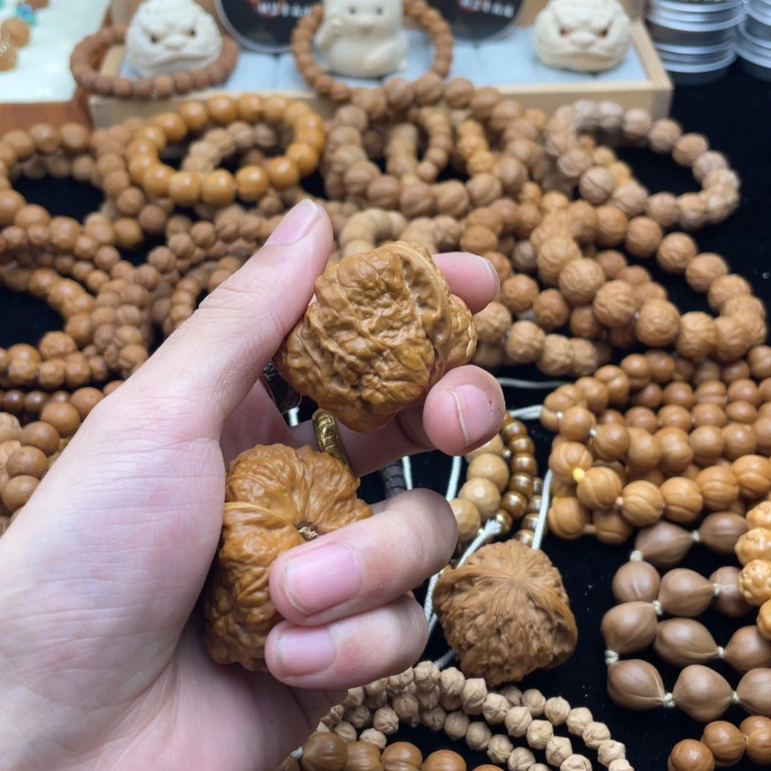 만***다猴头核桃吊坠手串