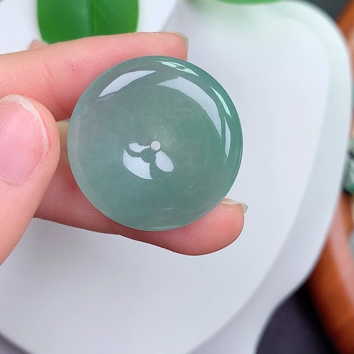 颈饰未镶嵌翡翠29-5.8mm