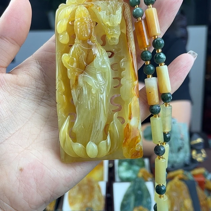 未镶嵌蛇纹石玉颈饰