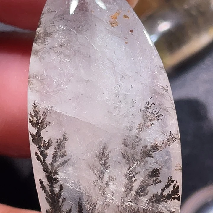你***毛发晶颈饰未镶嵌钛晶