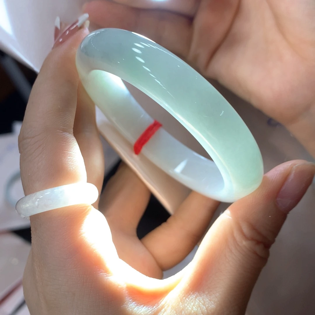 未镶嵌手镯翡翠买断