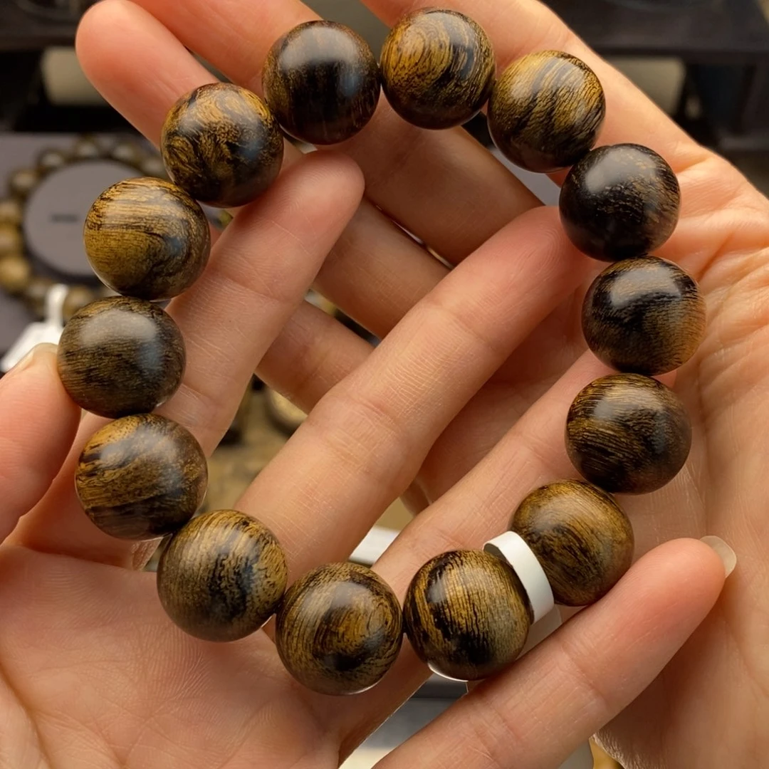 沉香手串成**上越南芽庄白棋瘤疤1.6