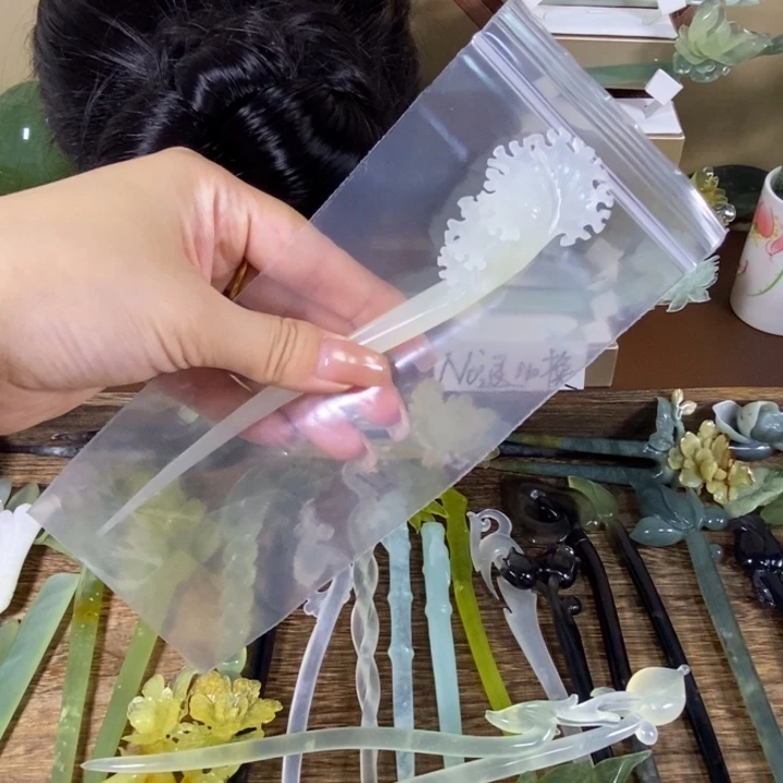 未镶嵌蛇纹石玉发饰