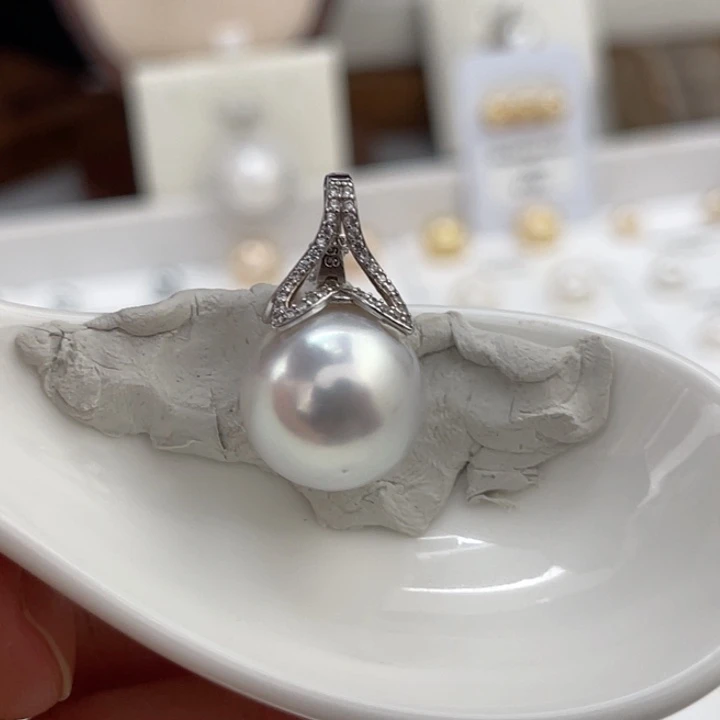 裸珠海水珍珠捡漏银蓝极光澳白正圆15mm