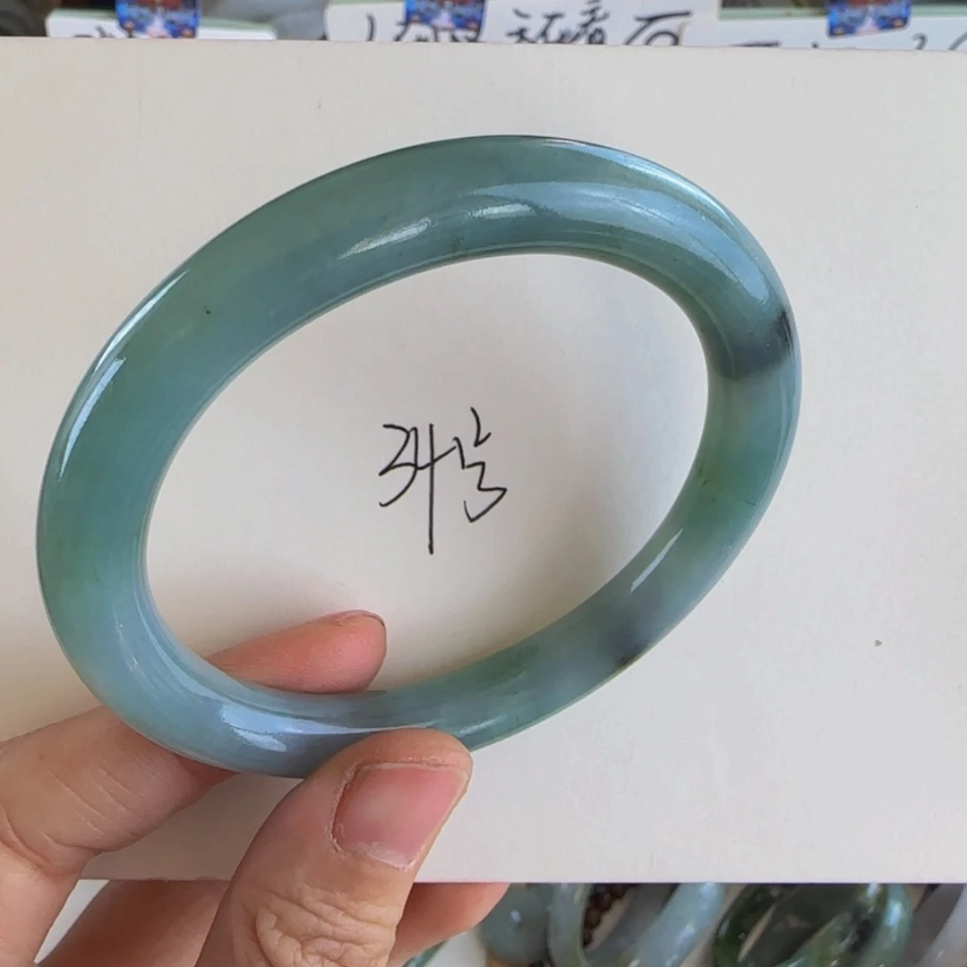 翡翠手镯未镶嵌老坑58