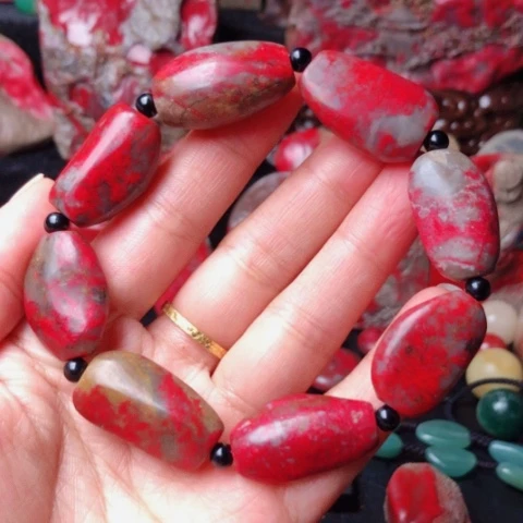 昌化鸡血石昌化鸡血石手链