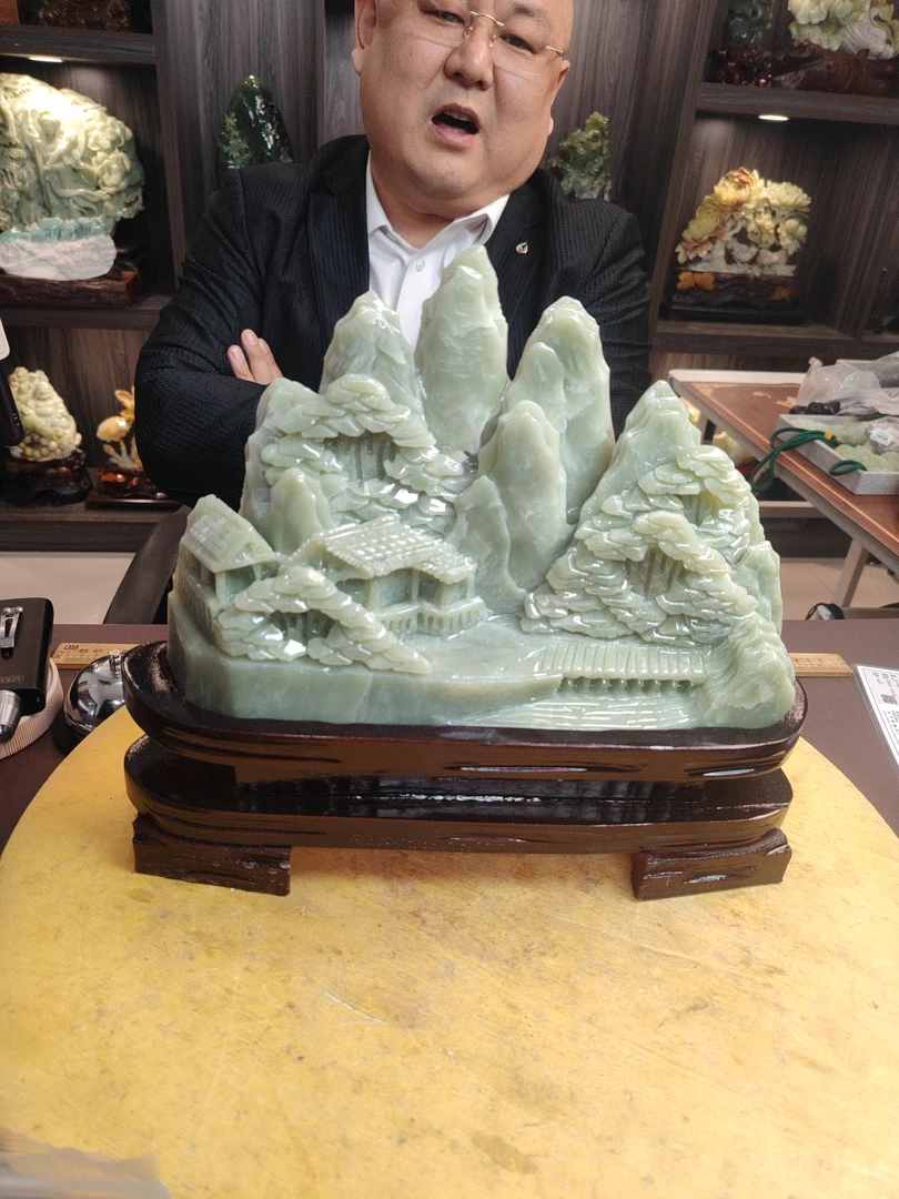 蛇纹石玉覆膜摆件原创作品