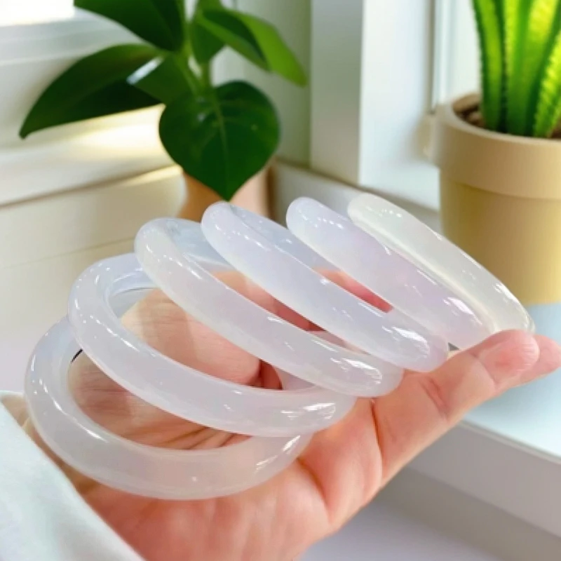 天然玛瑙玉髓手镯98米