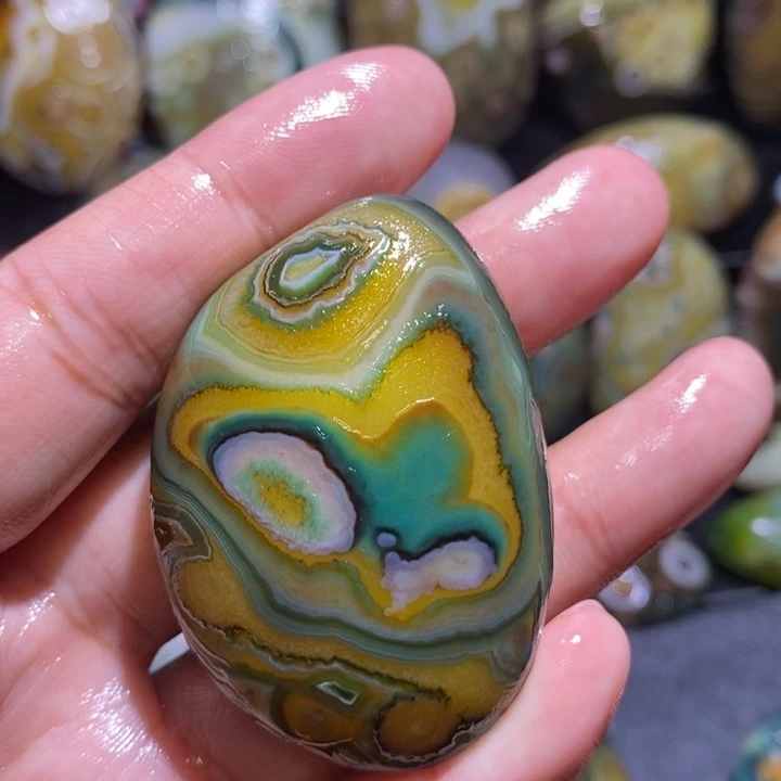 未镶嵌玛瑙/玉髓珠宝奇石A****y