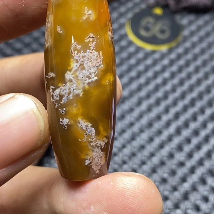 躺****玛瑙/玉髓未镶嵌1