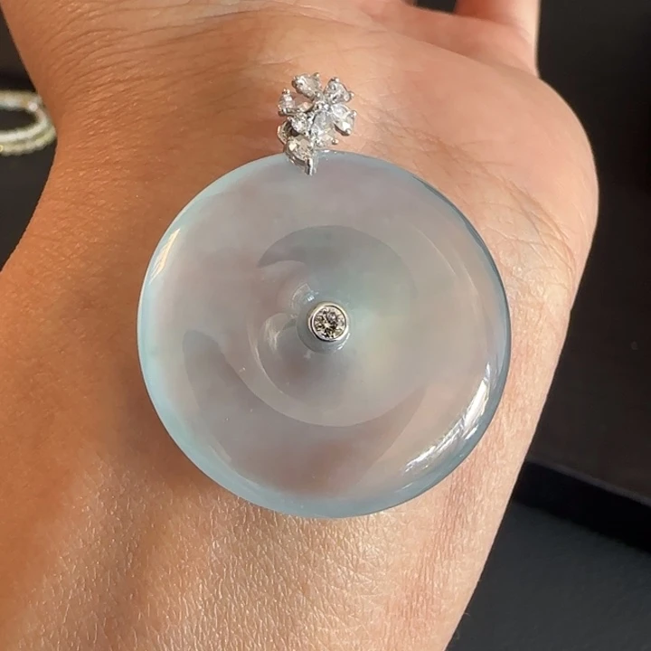 翡翠颈饰18K金镶嵌平安扣R