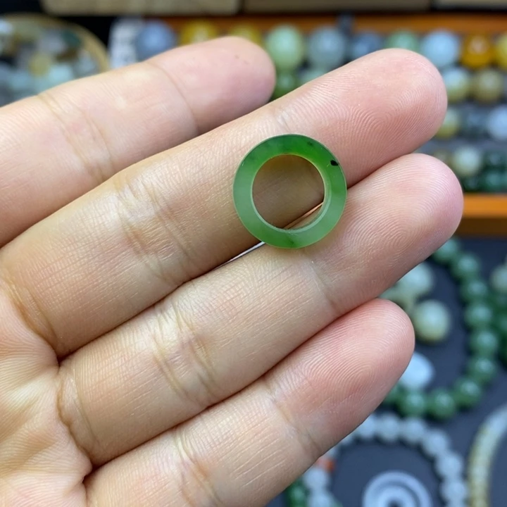 未镶嵌和田玉珠宝半成品碧玉跑环卡10