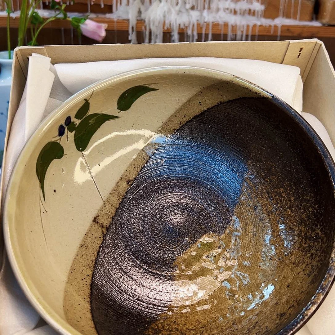 咖啡杯和茶杯也好好吃