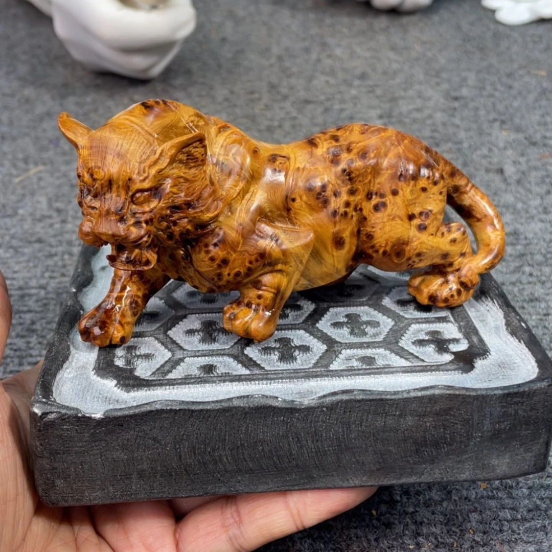 【闪购商品】柏木（崖柏）神品，王清老师手作，老虎