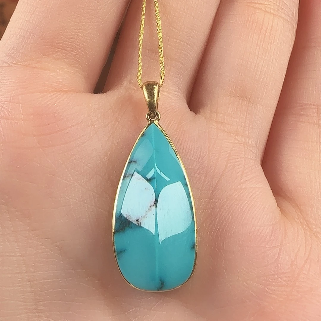 绿松石18K金镶嵌珠宝奇石