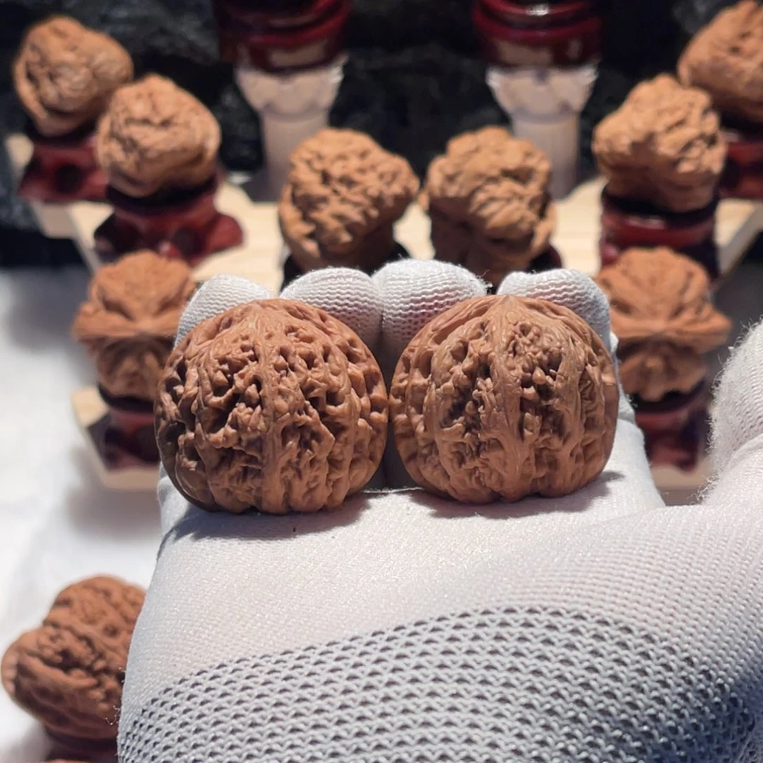 文玩核桃吊坠全品球形大粗筋核桃尺寸39