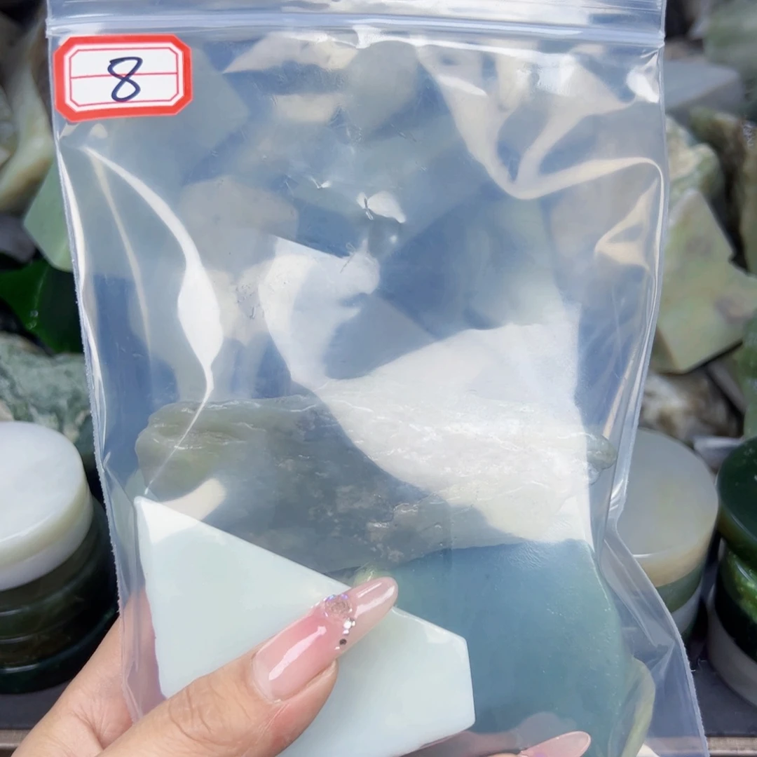 和田玉和田玉边角料未镶嵌