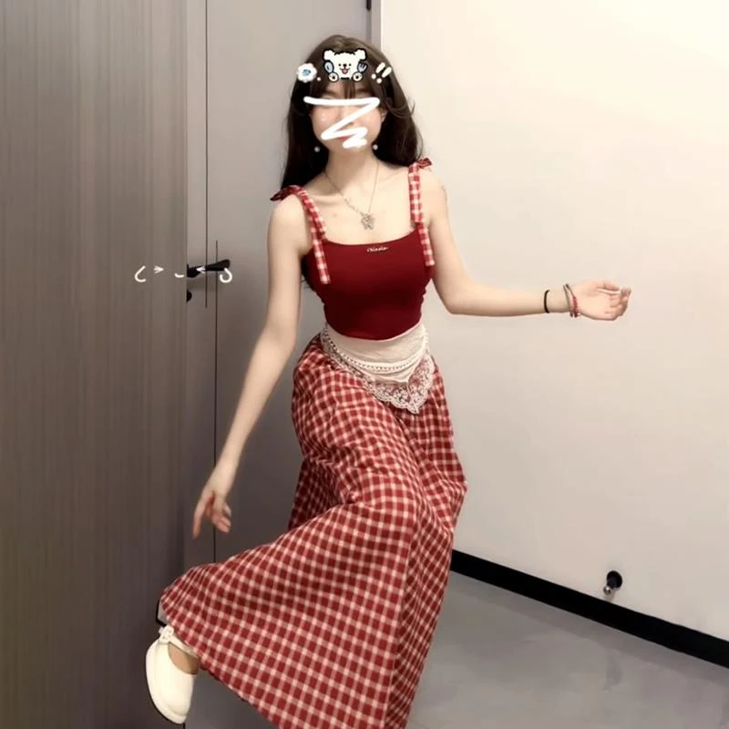 2025新款开春miu系穿搭红色吊带连衣裙子女夏小个子格子套装长裙