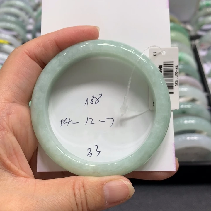 翡翠未镶嵌手镯33