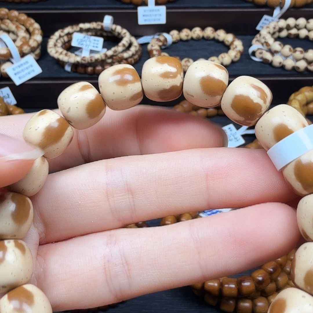 紫金鼠手串Jl47半实心半山半水12mmD