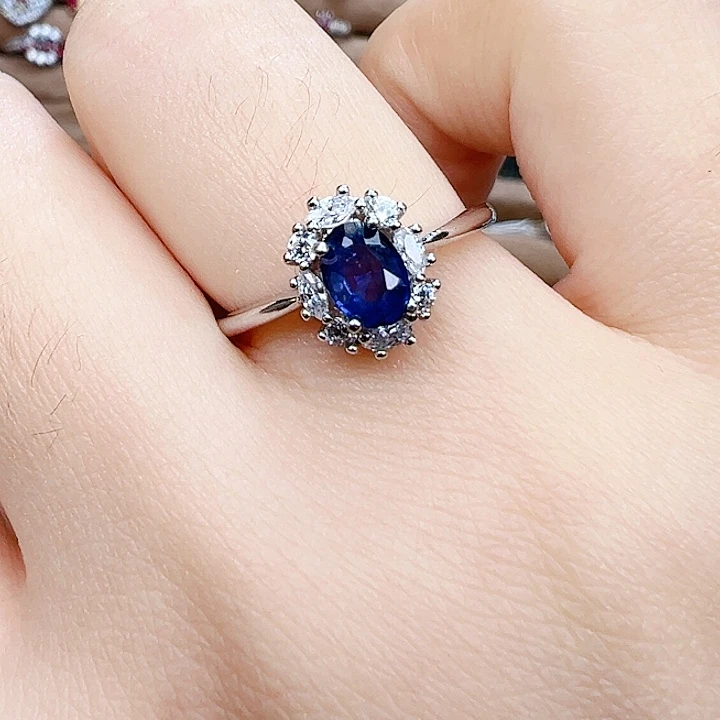 银S925镶嵌蓝宝石戒指