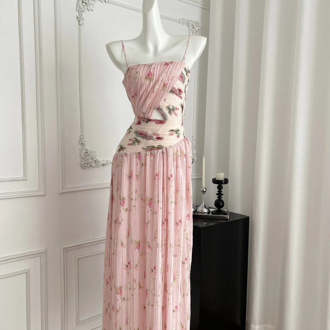 Lienni2025新款收腰显瘦甜美气质镂空百褶碎花长款抹胸连衣裙女