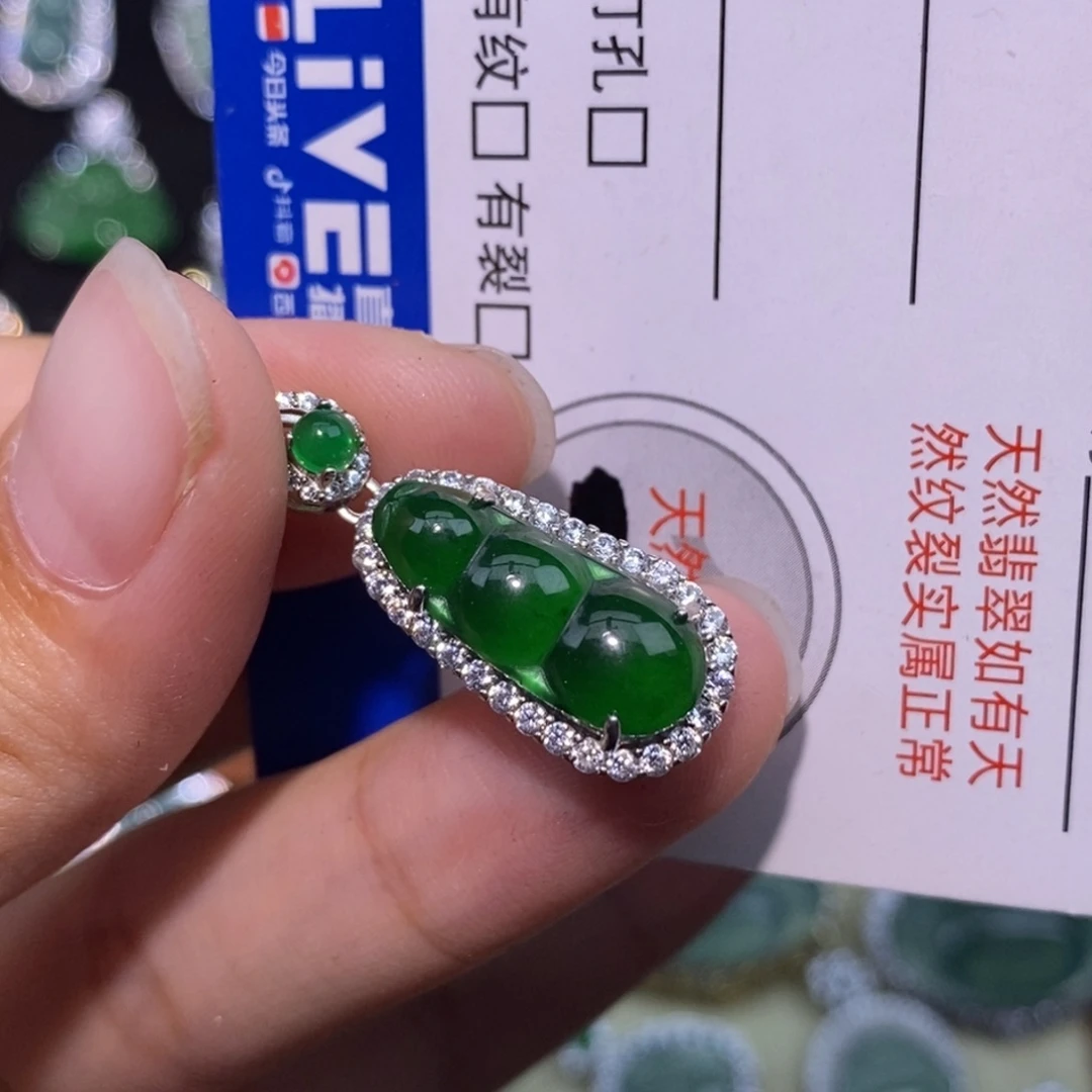 颈饰银S925镶嵌翡翠天然
