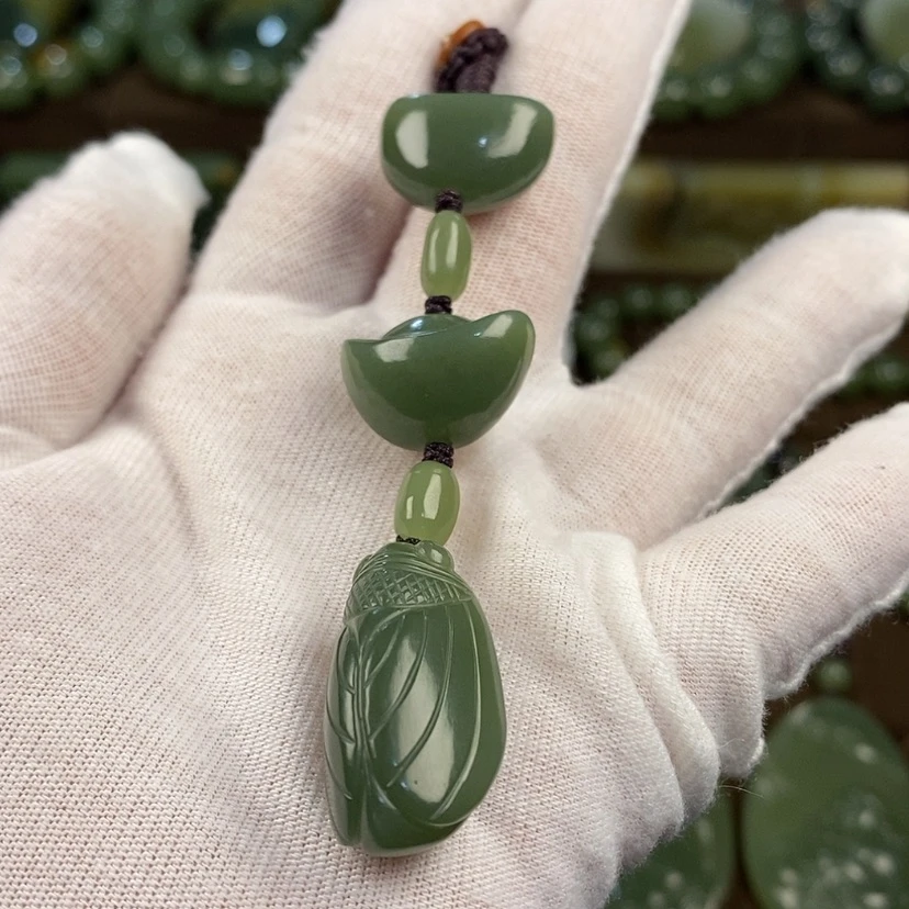 【闪购商品】岫岩老玉（透闪石质玉）未镶嵌颈饰