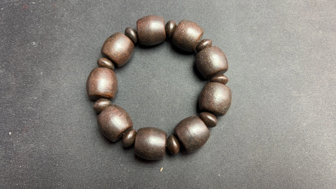 AS3福来精选糖结白奇手串18mm