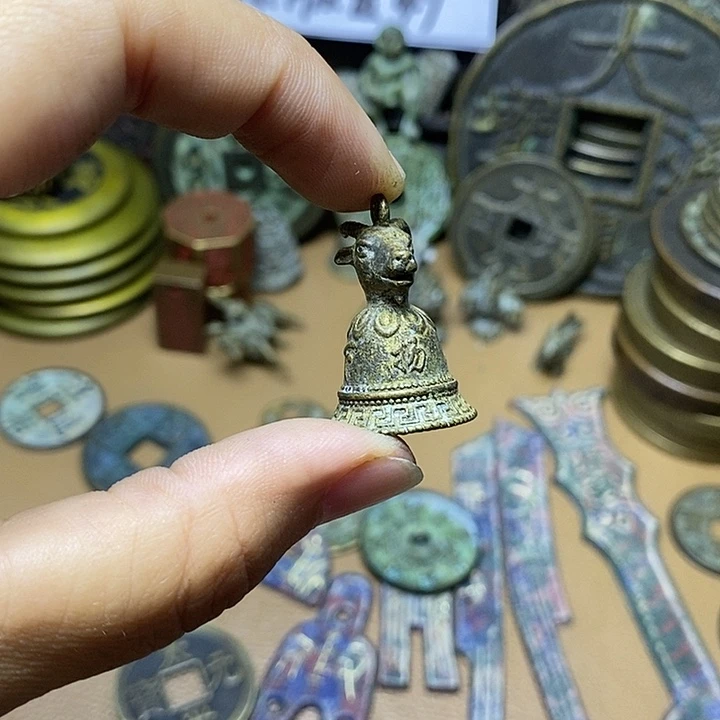 铜铁合金类工艺品