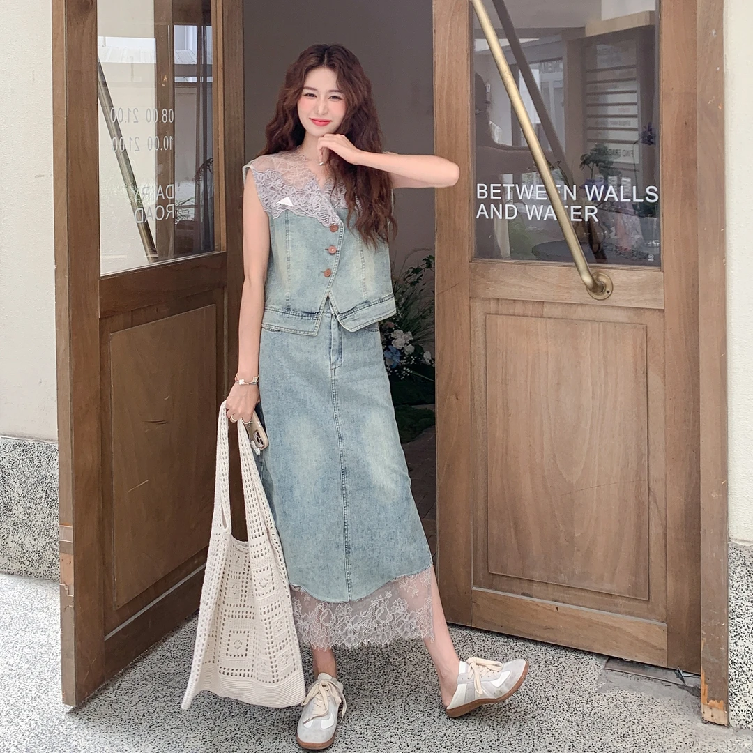 韩版蕾丝拼接半身裙套装女2025显瘦新款拼接爆款设计感两件套洋气