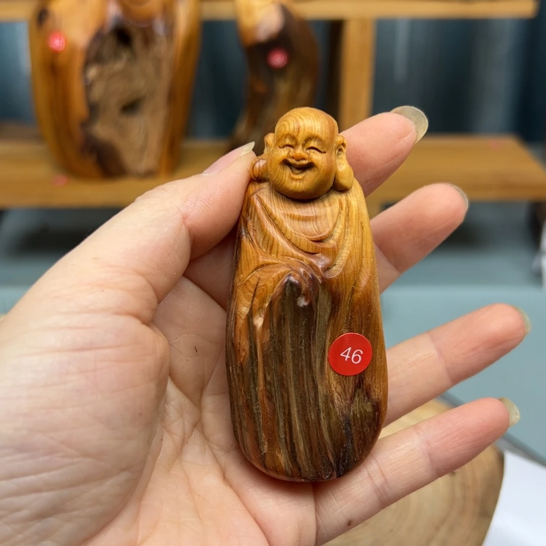 巡***光木崖柏木摆件手把件，