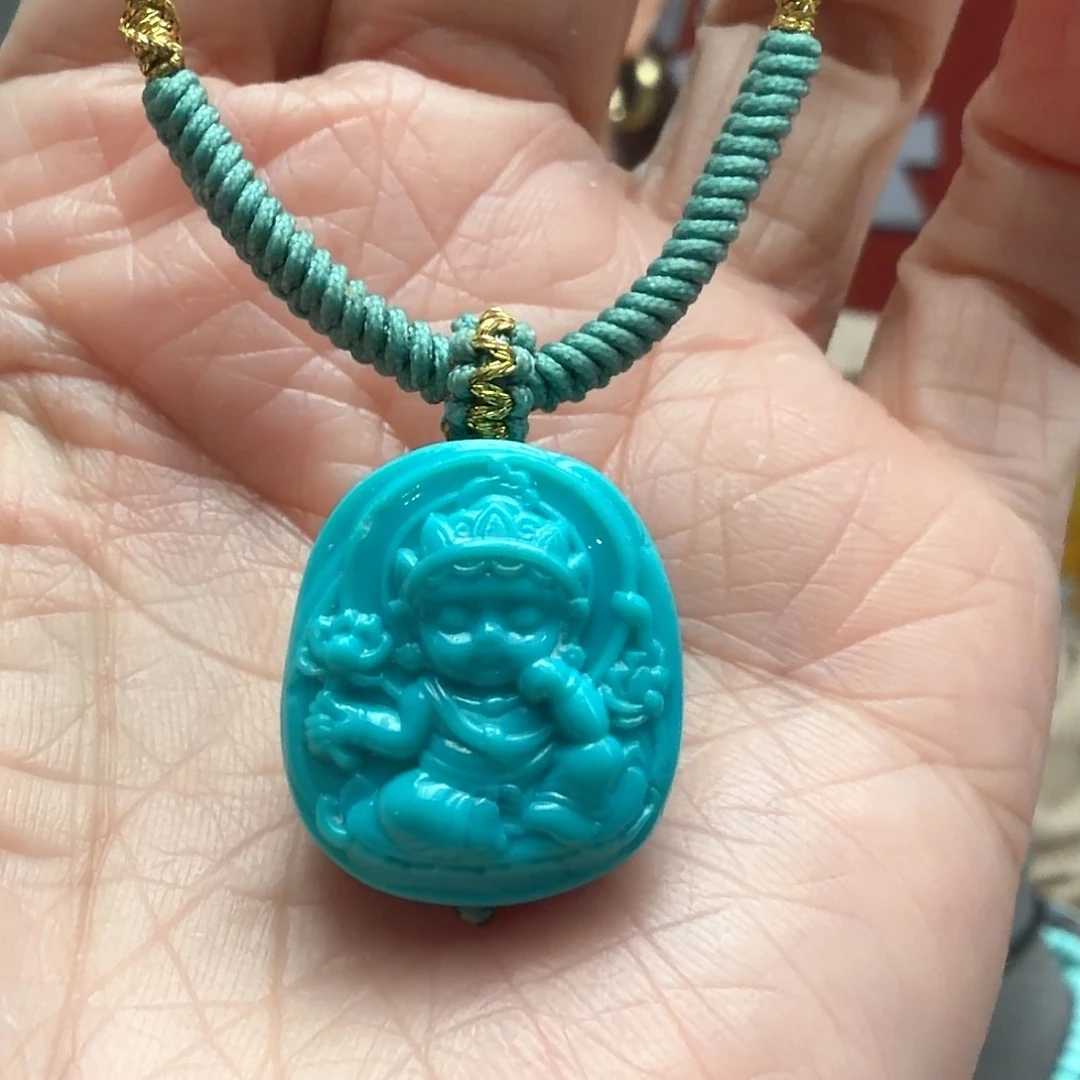 绿松石未镶嵌颈饰