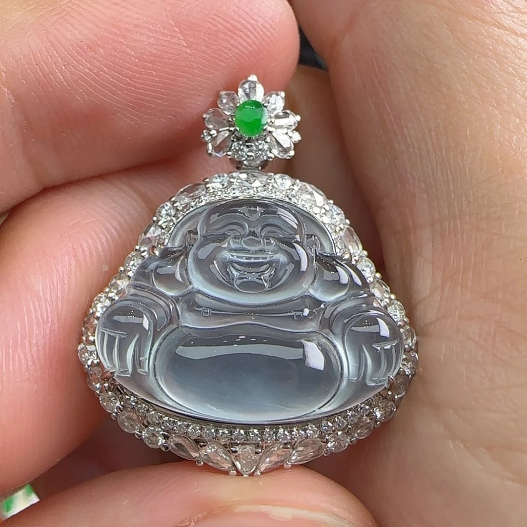 颈饰18K金镶嵌翡翠天然翡翠