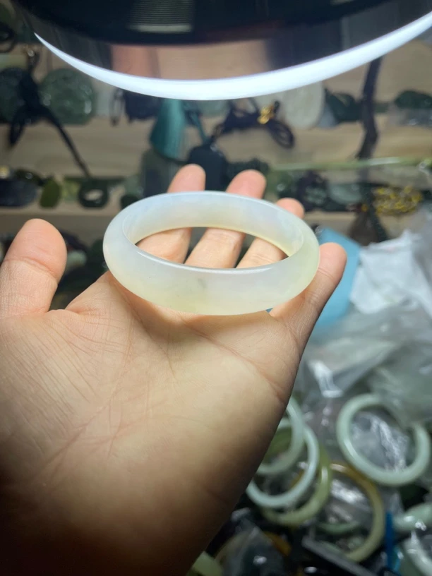 天然玉石宽版轮胎手镯三某堆58～59口径