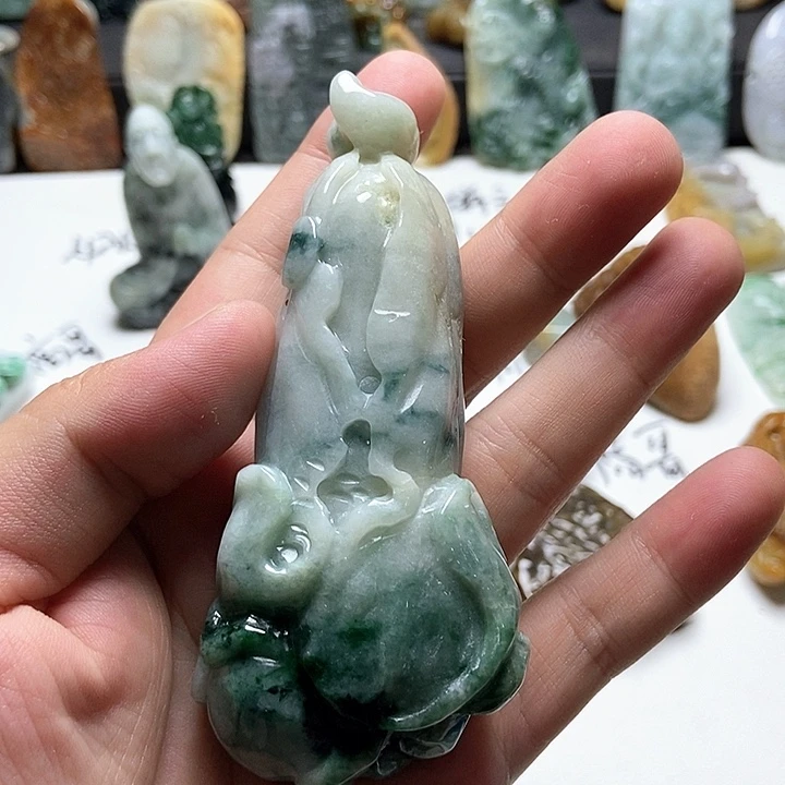 翡翠未镶嵌颈饰翡翠a货