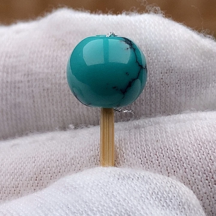 绿松石未镶嵌珠宝奇石10