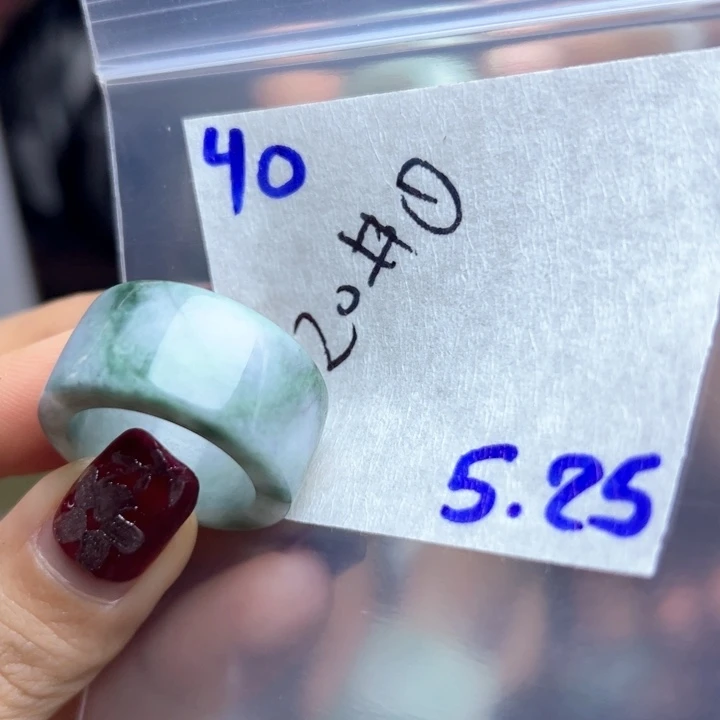 定制翡翠未镶嵌羽*戒