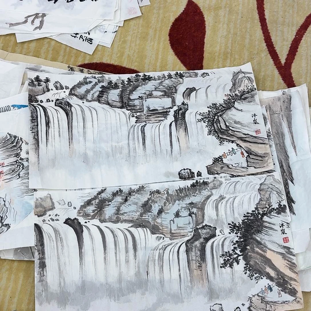 国画小尺幅手绘作品两张