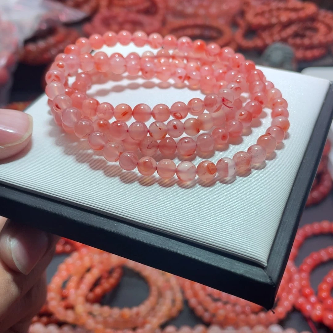 南红玛瑙手链未镶嵌