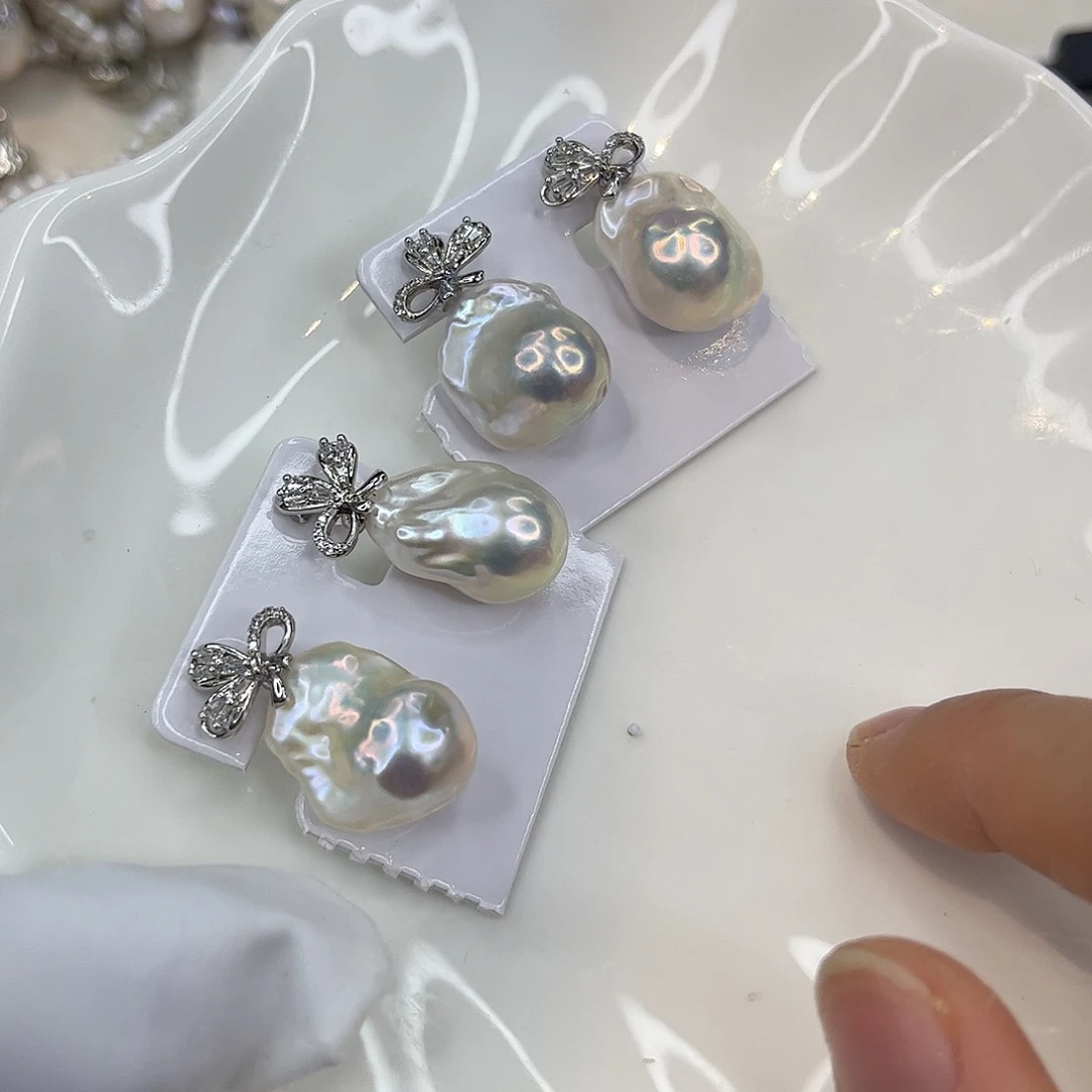 合金耳饰淡水珍珠