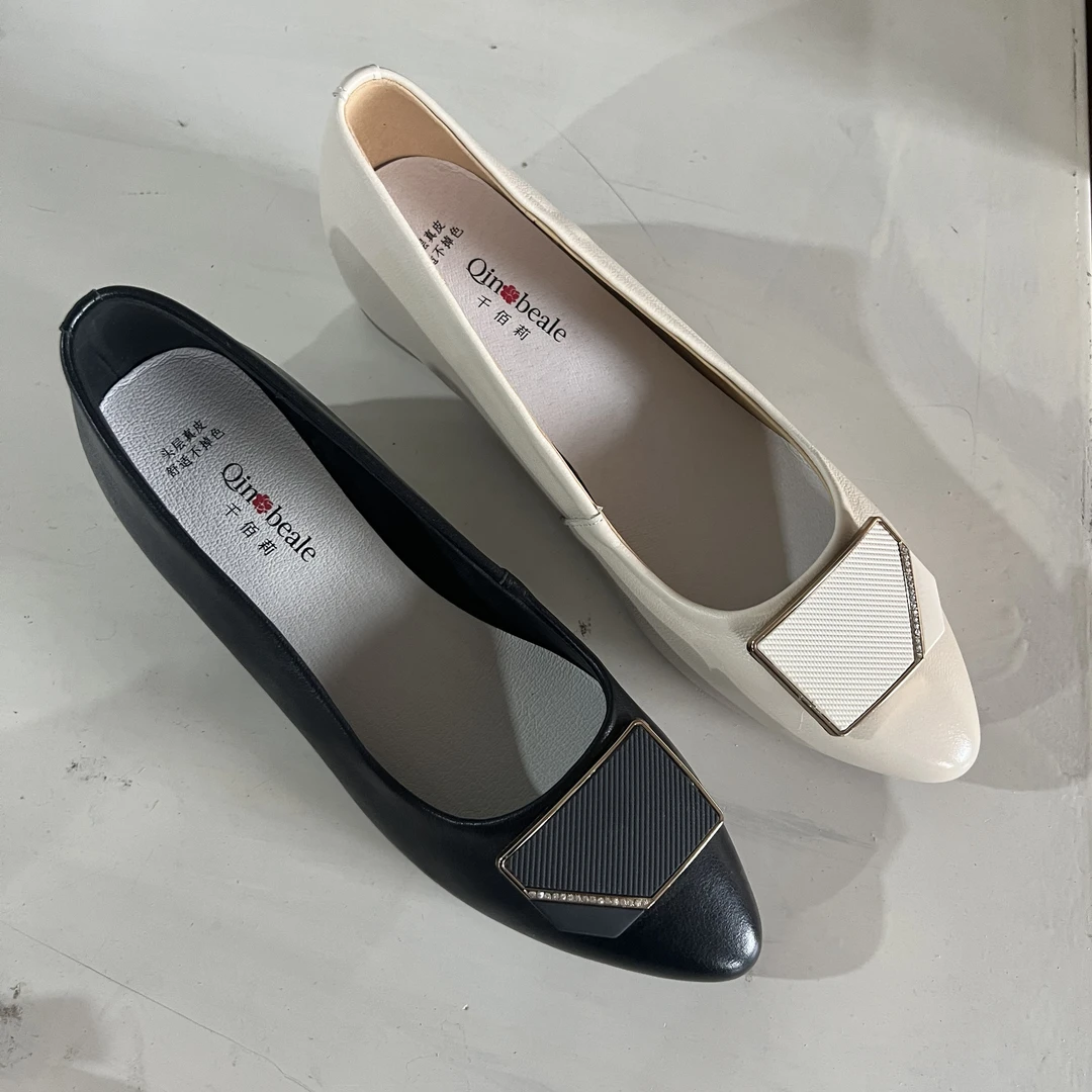 32021010442T单鞋C221