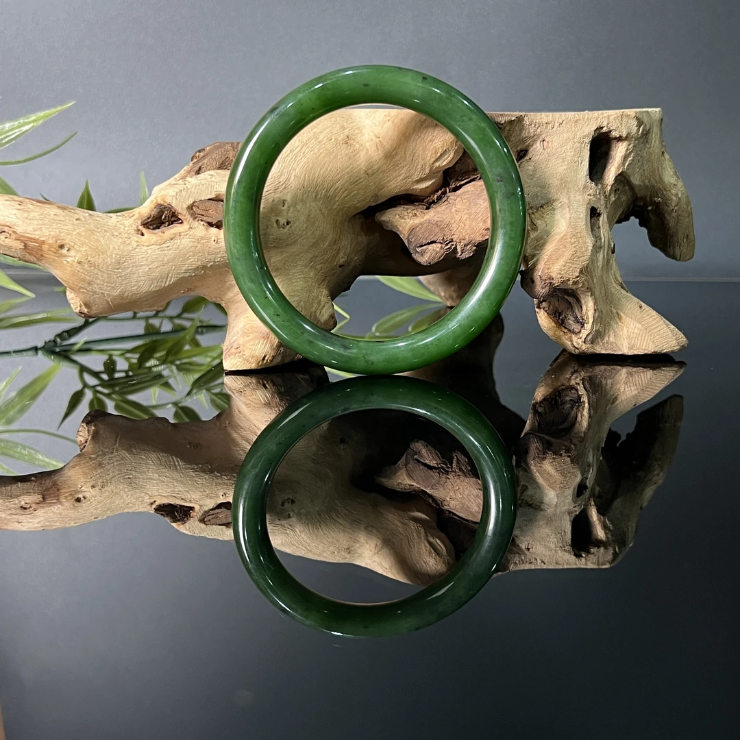 1124GC6660和田玉手镯