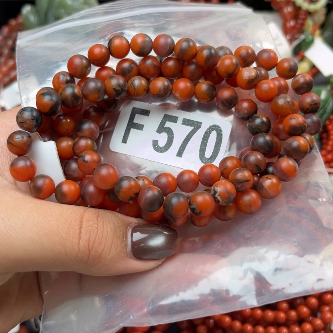 南红玛瑙未镶嵌珠宝奇石