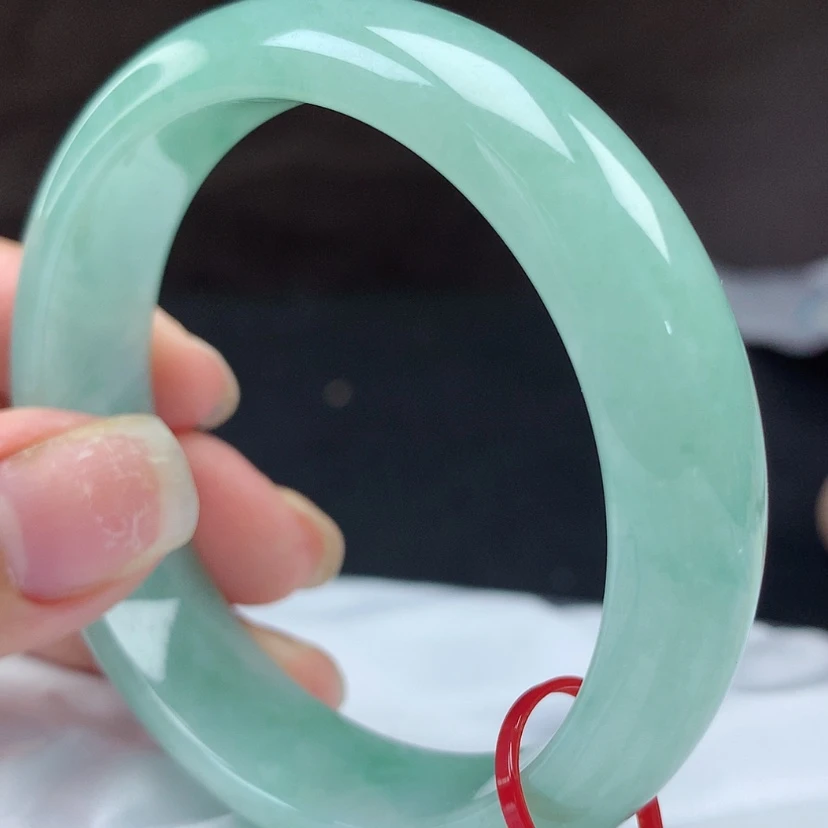 【闪购商品】翡翠手镯未镶嵌好**年96416，