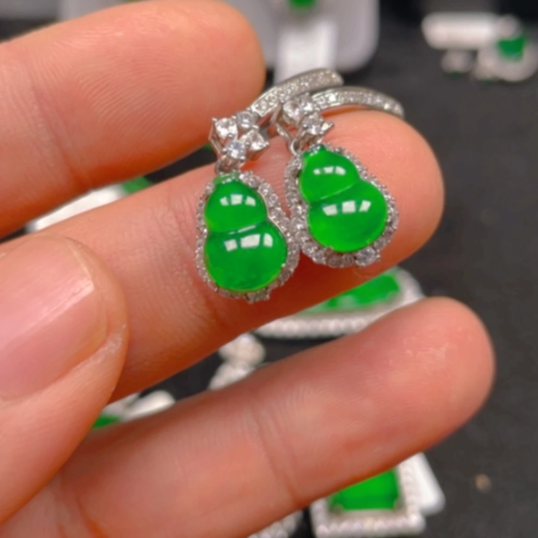 【闪购商品】翡翠颈饰银S925镶嵌吊坠