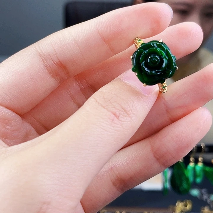 翡翠戒指银S925镶嵌饰品